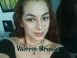 Valerie_Brooks
