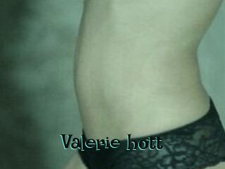 Valerie_hott